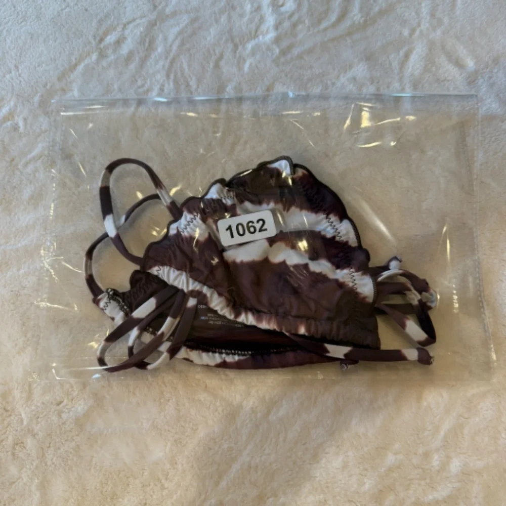 New! Frankies Bikinis Tidal Triangle Tie Dye Bikini Top brown 31062